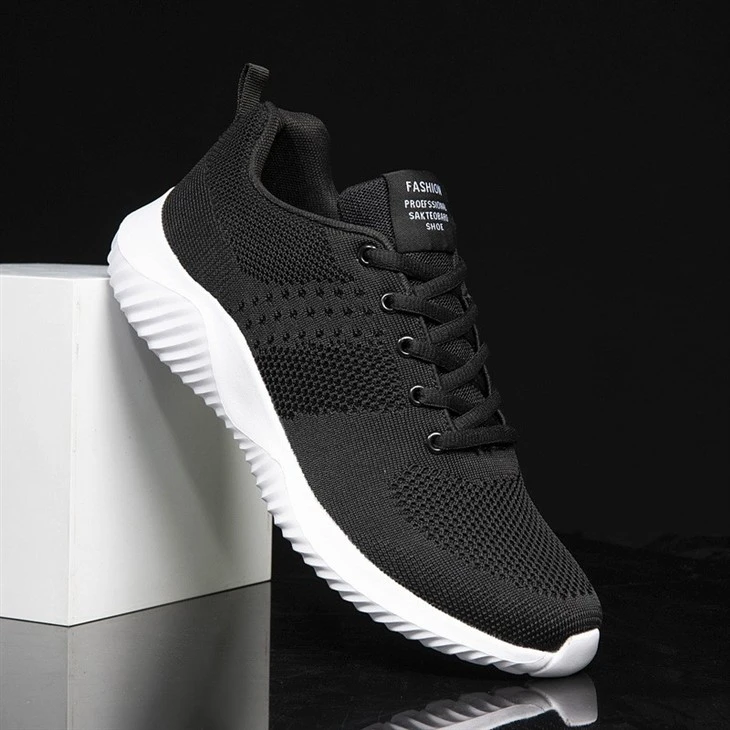 Large Size Sports Casual Style Shoes